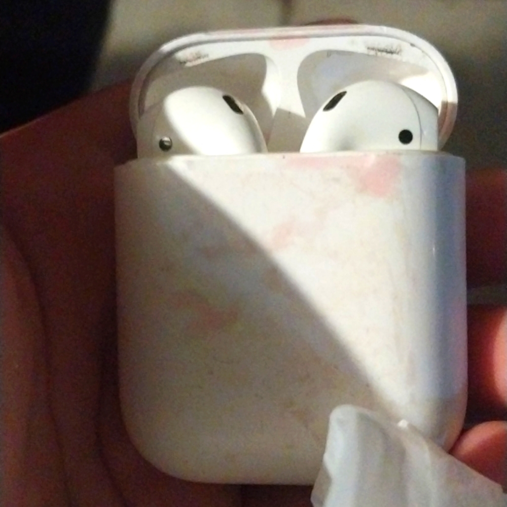 Airpods